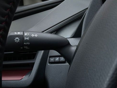 New 2026 Toyota Prius Plug-In Hybrid w/ Limited Premium Package FWD image 39