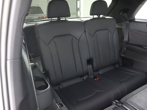 New 2026 Audi Q7 Premium Plus image 24