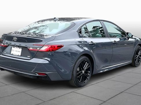 Used 2026 Toyota Camry SE image 13