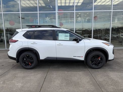 New 2026 Nissan Rogue SV AWD/4WD image 8