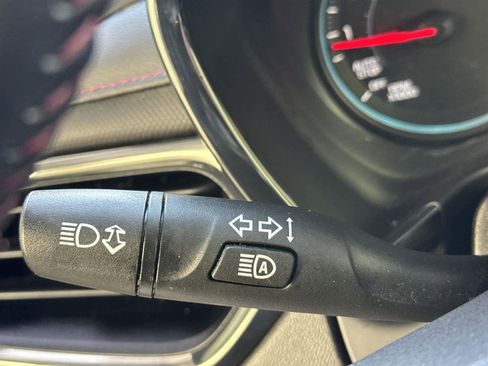 Used 2022 Chevrolet Equinox RS image 27