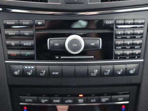Used 2011 Mercedes-Benz E 550 Cabriolet w/ Premium 2 Pkg image 36