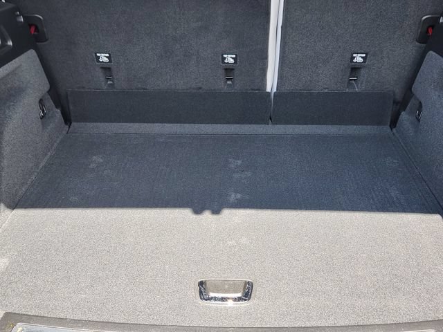 Certified 2024 Cadillac Lyriq Sport AWD/4WD image 25