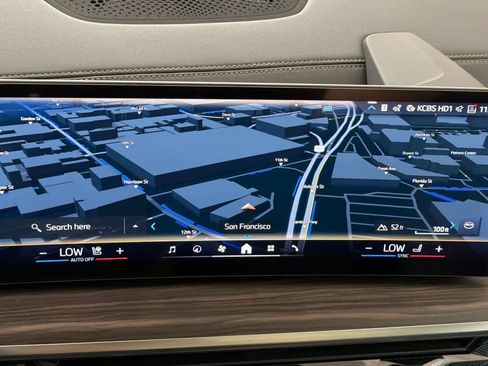 New 2026 BMW X6 xDrive40i w/ Executive Package image 19