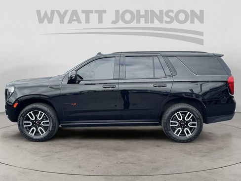 Used 2023 GMC Yukon AT4 w/ Technology Package image 2