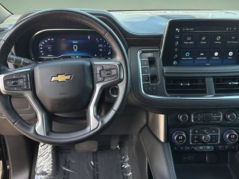 Used 2024 Chevrolet Tahoe Premier RWD image 9