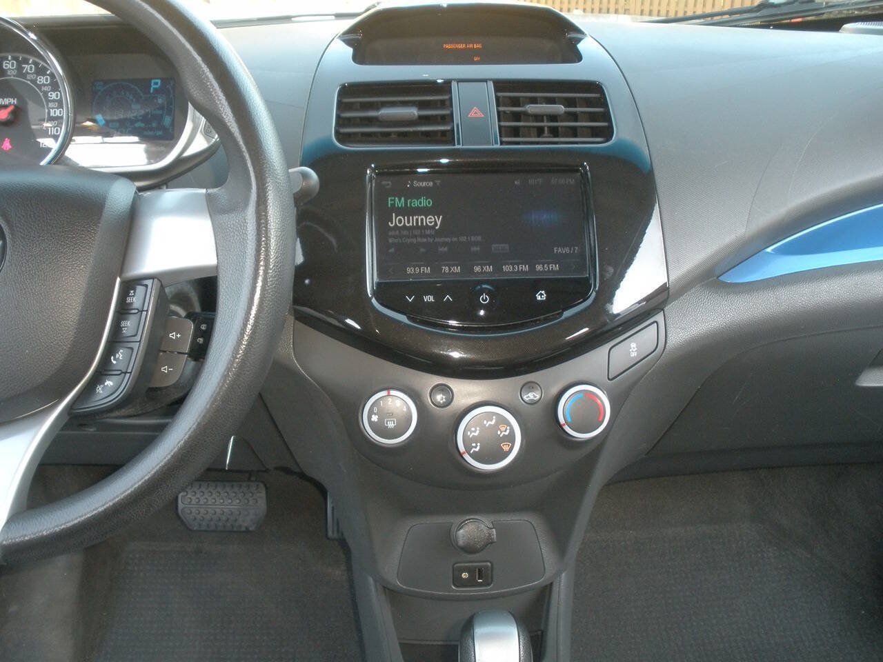 Used 2014 Chevrolet Spark LT FWD image 29