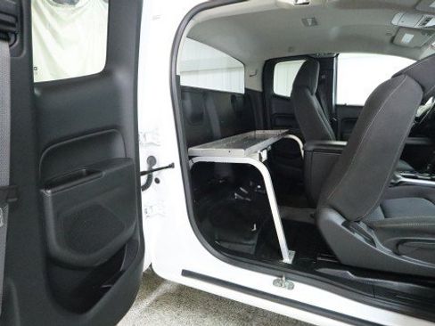 Used 2021 Chevrolet Colorado LT w/ Fleet Safety Package RWD image 11