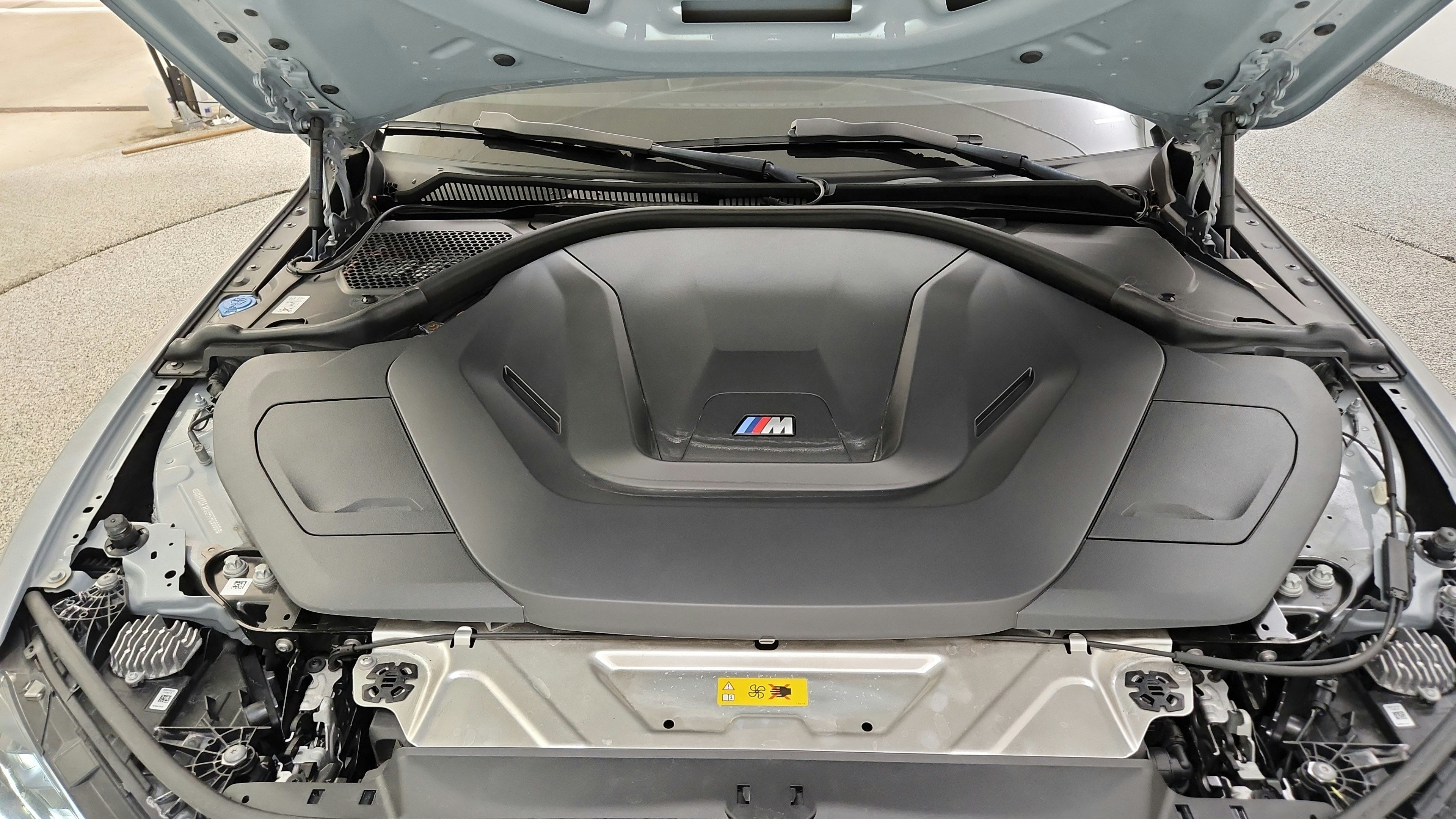 Used 2023 BMW i4 M50 w/ M Carbon Exterior Package AWD/4WD image 37