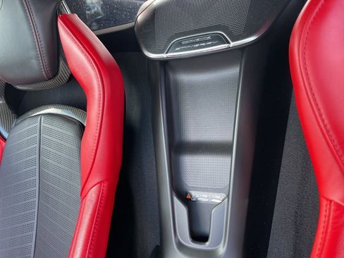 Used 2021 Chevrolet Corvette Stingray Preferred Cpe w/ 2LT image 26