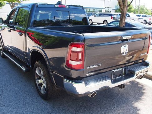 Used 2021 RAM 1500 Laramie AWD/4WD image 5