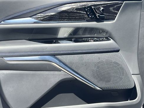 New 2026 Cadillac Escalade IQ Sport 1 w/ LPO, ONYX Package image 14