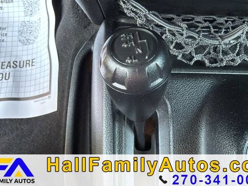 Used 2012 Jeep Wrangler Unlimited Sport AWD/4WD image 21