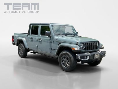 New 2025 Jeep Gladiator Sport
