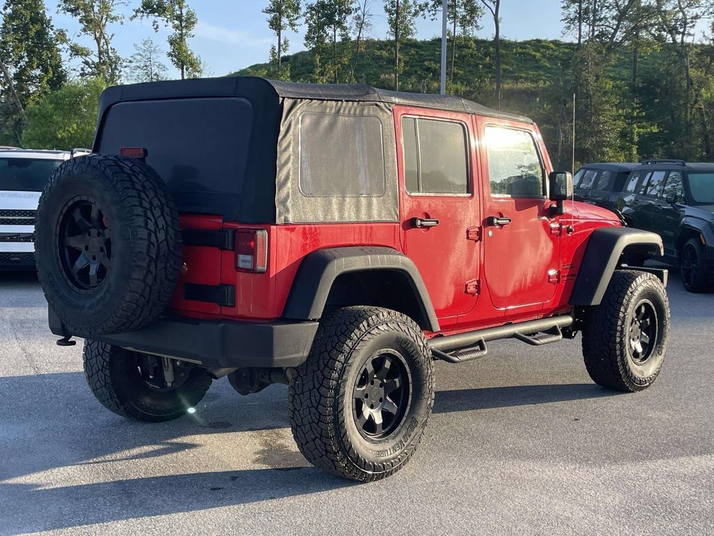 Used 2018 Jeep Wrangler Unlimited Sport S AWD/4WD image 25