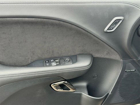 Used 2023 Dodge Challenger SRT Hellcat Redeye image 40