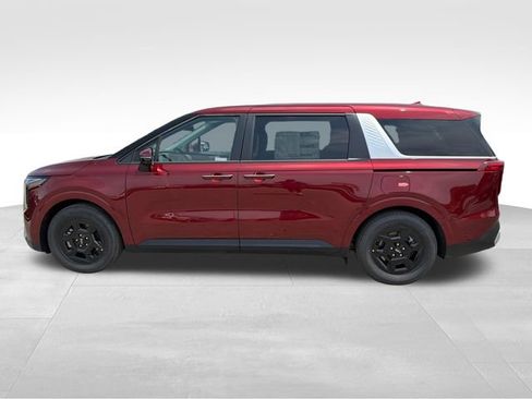 New 2026 Kia Carnival FWD image 4