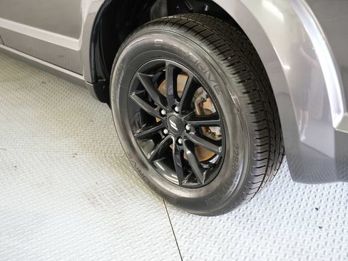 Used 2020 Dodge Journey SE w/ SE Popular Equipment Group FWD image 52