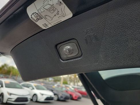 Used 2017 Ford Edge Titanium w/ Equipment Group 302A image 10