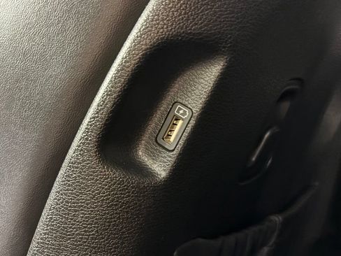 Used 2021 Kia Telluride LX AWD/4WD image 35