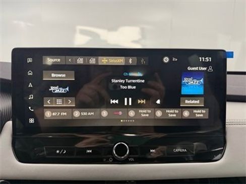 New 2025 Mitsubishi Outlander SE image 17