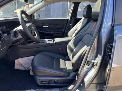 New 2026 Nissan Sentra SR image 10