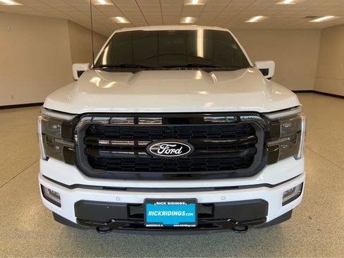 Used 2024 Ford F150 Lariat w/ Bed Utility Package AWD/4WD image 4