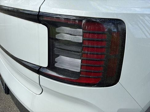 New 2026 Volvo EX30 Plus image 16