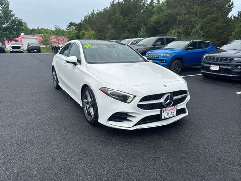 Certified 2023 Dodge Hornet GT Plus w/ GT Blacktop Package AWD/4WD image 3