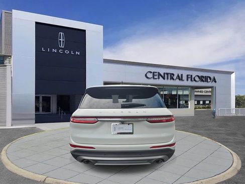 Certified 2022 Lincoln Corsair Reserve FWD image 5