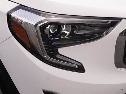 Used 2020 GMC Terrain SLE AWD/4WD image 30