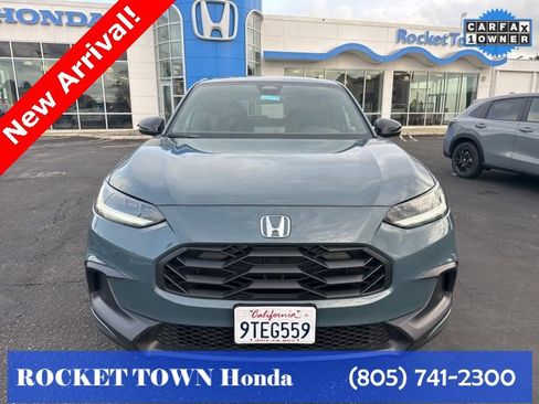 Used 2025 Honda HR-V Sport image 2