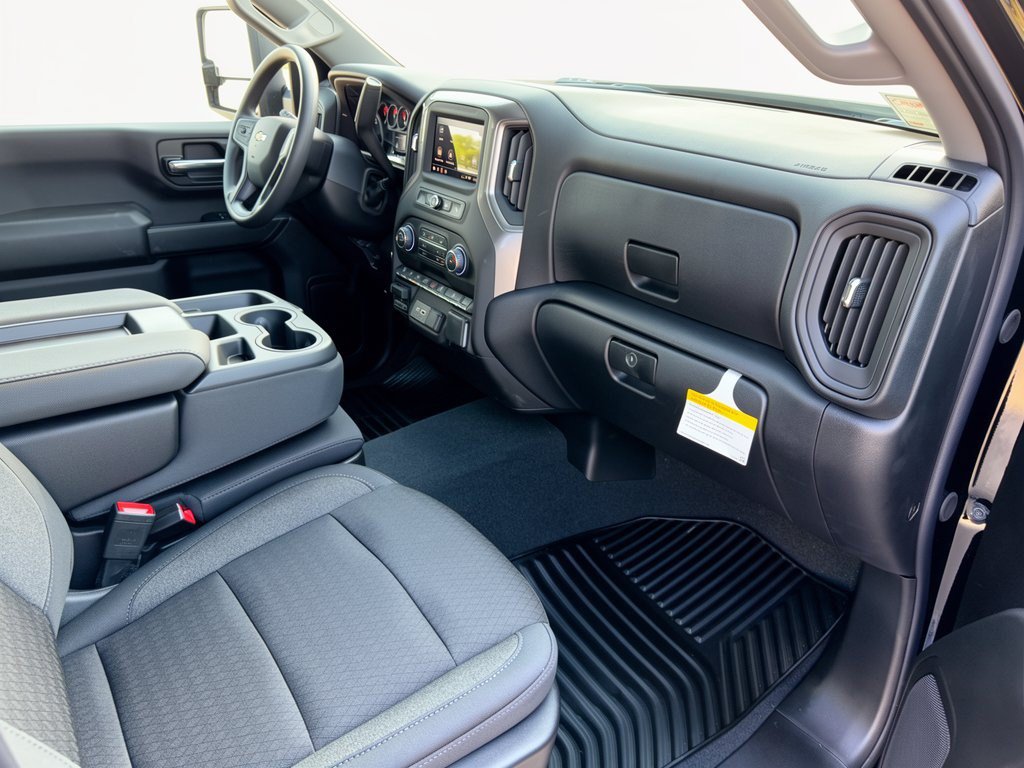 New 2026 Chevrolet Silverado 2500 Custom w/ Custom Value Package AWD/4WD image 30