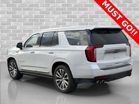 Used 2022 GMC Yukon Denali w/ Advanced Technology Package image 5