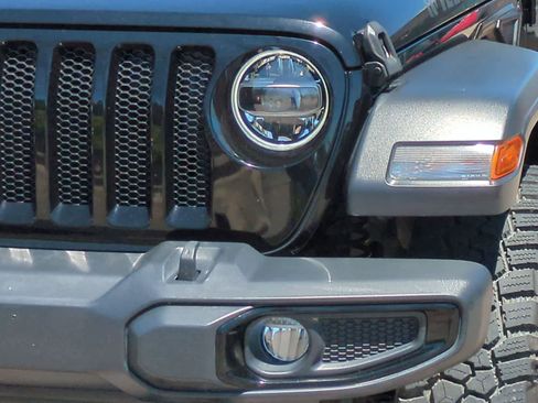 Used 2020 Jeep Wrangler Unlimited Sport AWD/4WD image 11