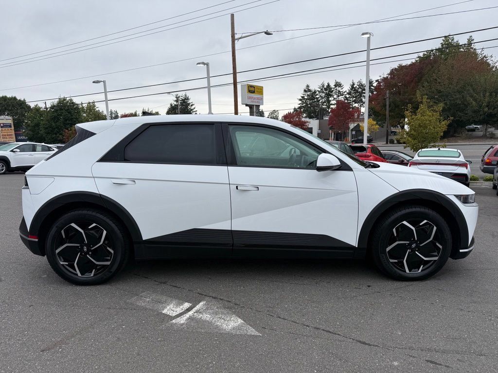 Certified 2024 Hyundai Ioniq 5 SE AWD/4WD image 6