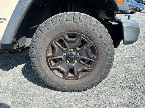 Used 2016 Jeep Wrangler Unlimited Sport AWD/4WD image 10
