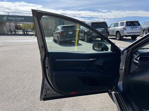 Used 2024 Toyota Camry LE image 24