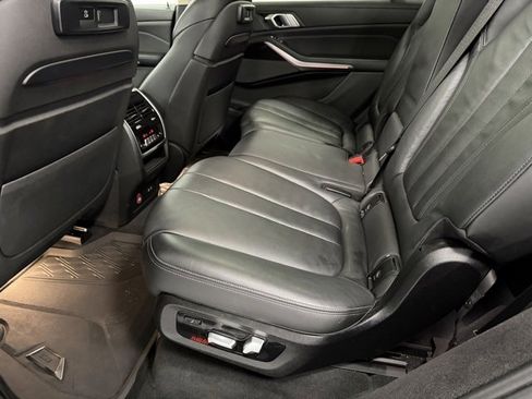 Used 2019 BMW X7 xDrive40i w/ Premium Package image 21