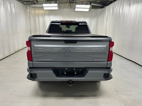 Used 2021 Chevrolet Silverado 1500 Custom AWD/4WD image 6