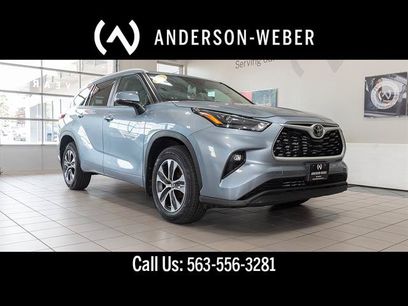 Used 2023 Toyota Highlander XLE
