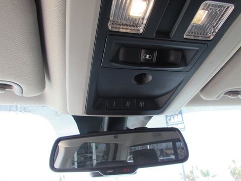 Used 2016 RAM 3500 Laramie w/ Convenience Group AWD/4WD image 12