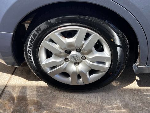 Used 2012 Nissan Altima 2.5 S FWD image 10