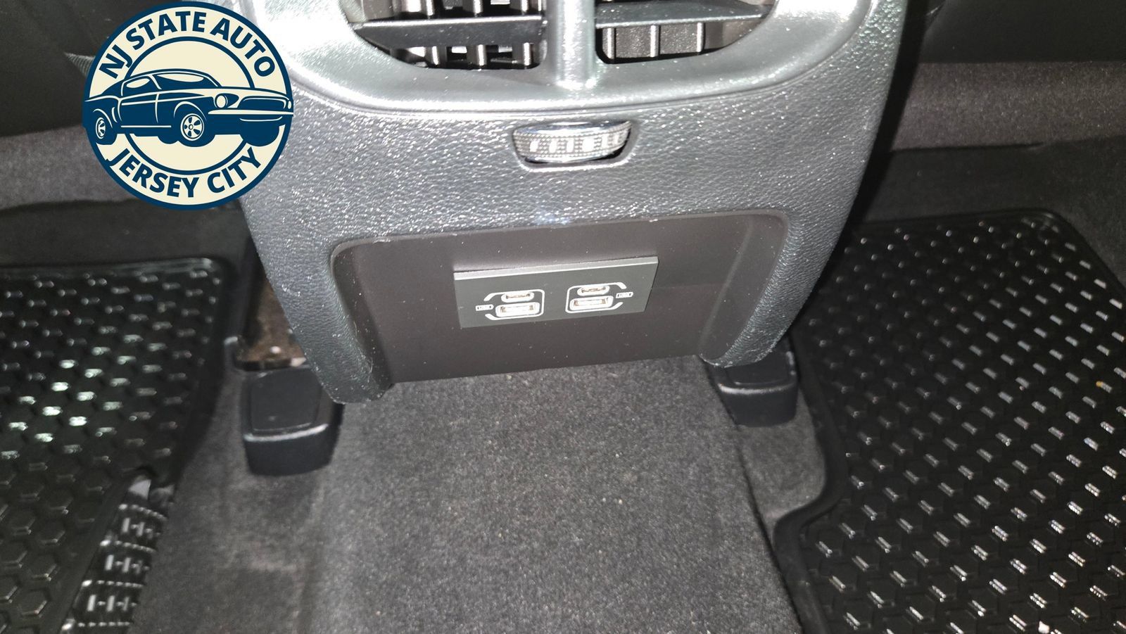 Used 2021 Jeep Cherokee Latitude Plus w/ Sun & Sound Group AWD/4WD image 33