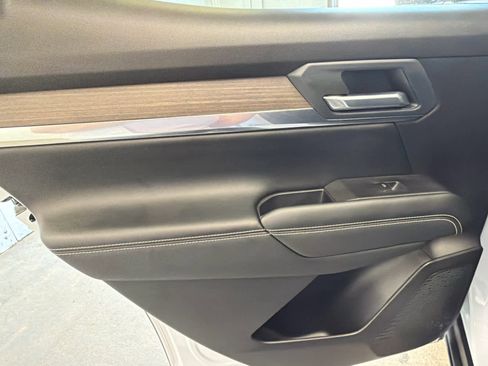 Used 2026 GMC Terrain Denali image 25