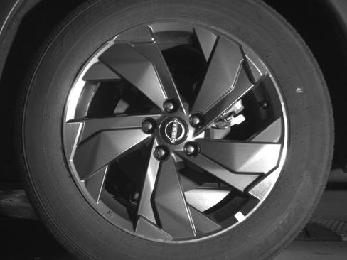 Used 2025 Nissan Rogue SV FWD image 14