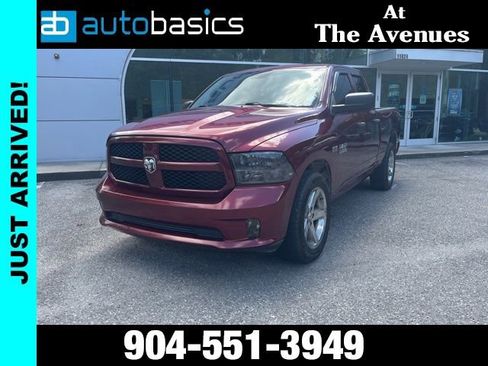 Used 2017 RAM 1500 Express w/ Express Value Package RWD image 1