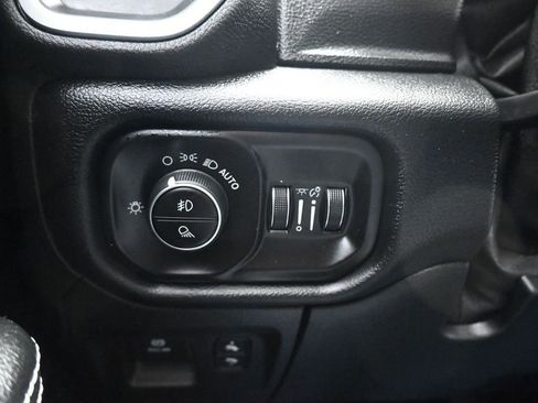 Used 2020 RAM 1500 Laramie AWD/4WD image 30