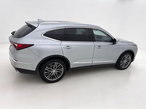 Used 2023 Acura MDX SH-AWD w/ Advance Package image 6