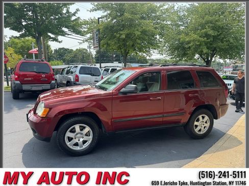Used 2009 Jeep Grand Cherokee Laredo AWD/4WD image 7
